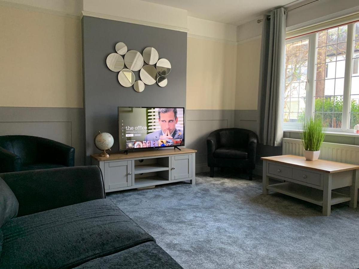 Tudors Chelmsford Luaran gambar